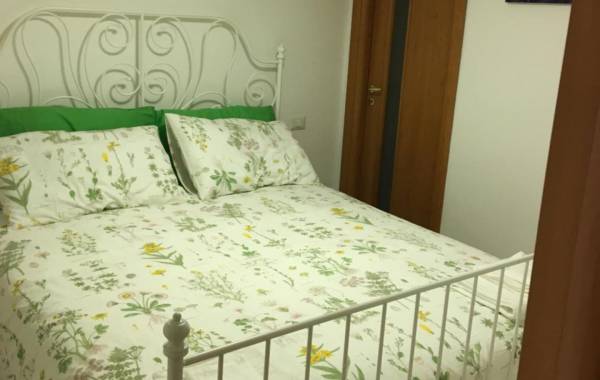 Family Room with Shared Bathroom - Accommodation