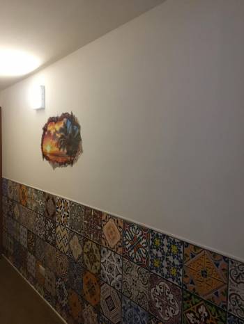 Economy Twin Room with Shared Bathroom9