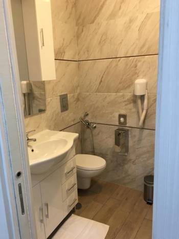 Deluxe Room2